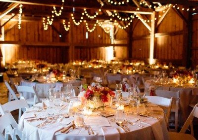 Elegant wedding reception in the Scottish Barn, Tracey Buyce Photography