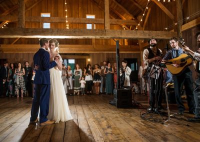 Wedding couple dancing in the German Barn, Heather Bohm-Tallman Photography